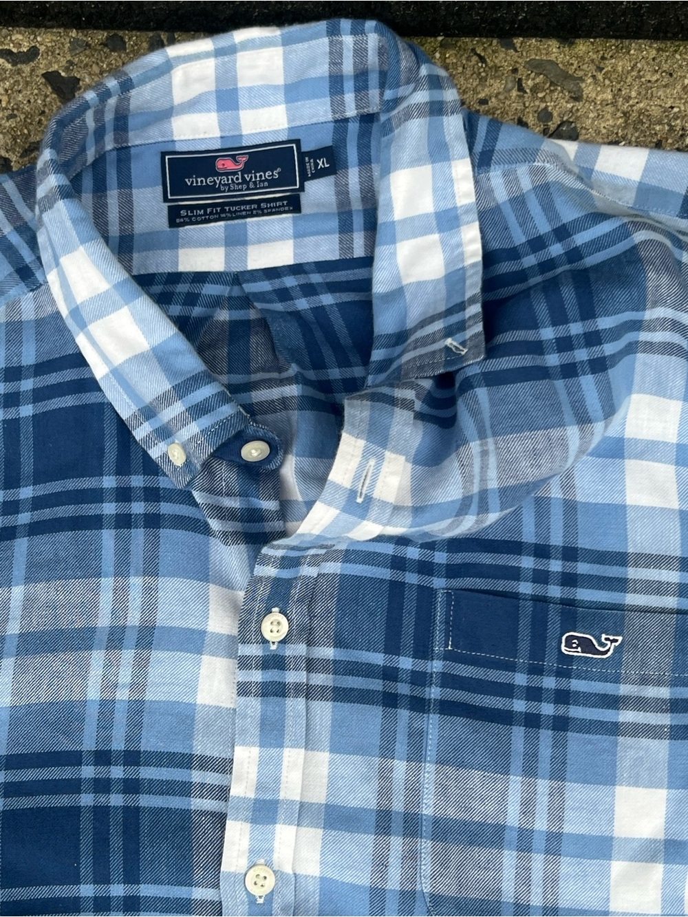 Vineyard Vines Men's Blue and White Plaid Button-Down Shirt